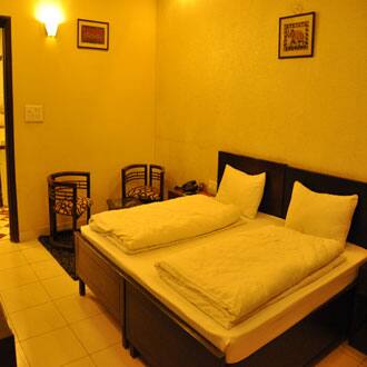 Hotel Satyam Residency, Gurgaon 2